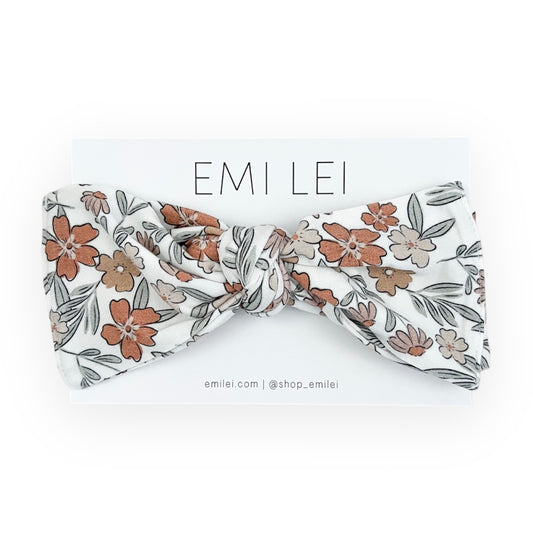 Bamboo Adjustable Bow | Dust Clay Floral