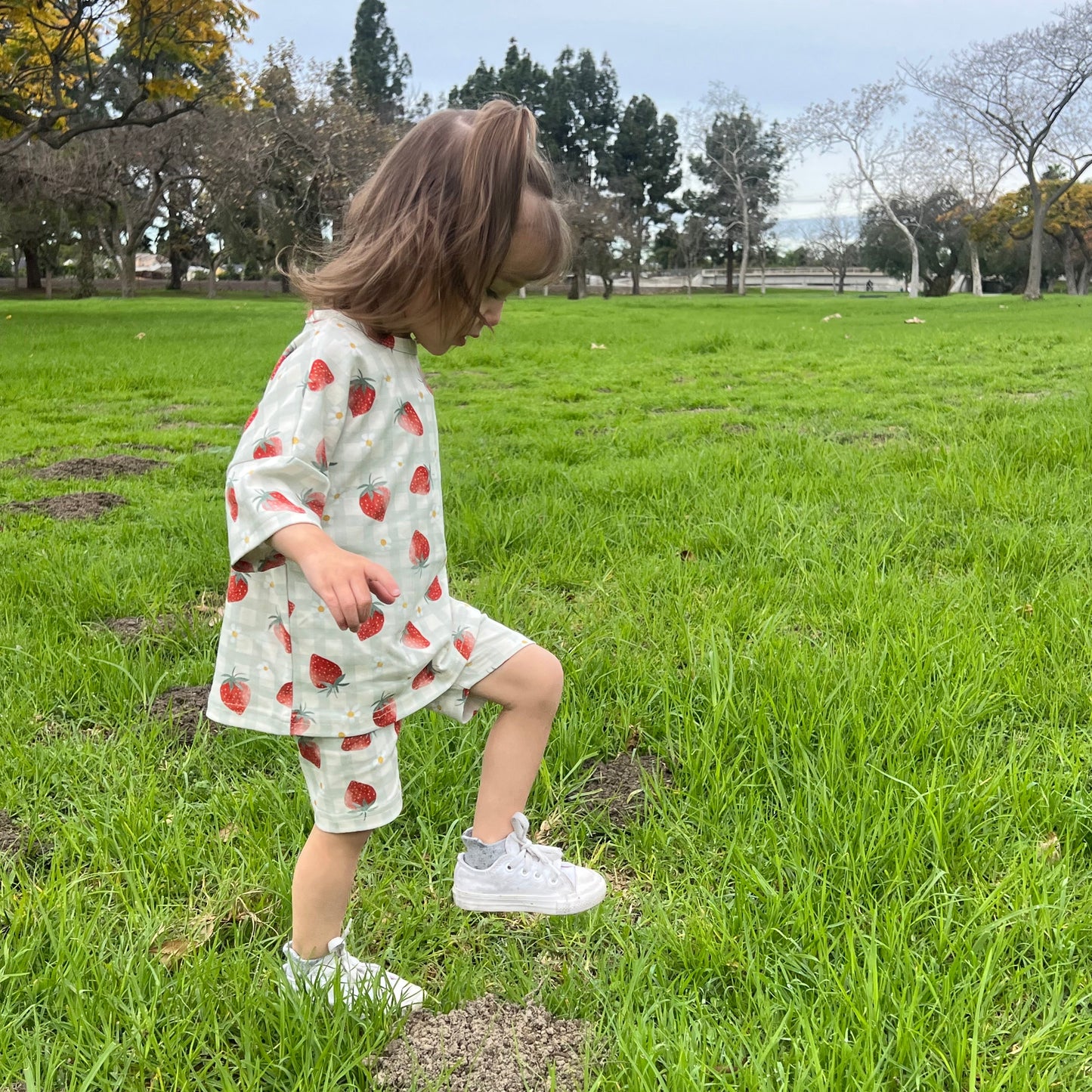 Organic Cotton Boxy Tee & Bike Short Set | Strawberries