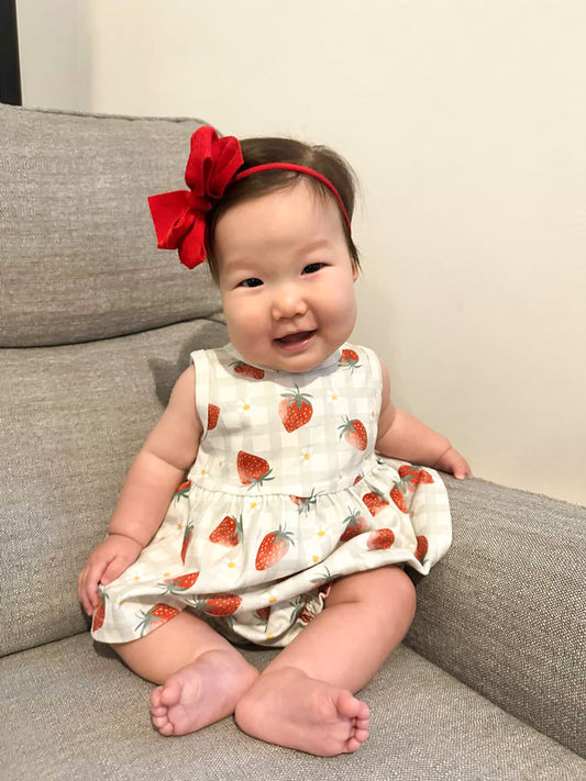 Organic Cotton Sleeveless Peplum Top & Bloomer Set | Strawberries