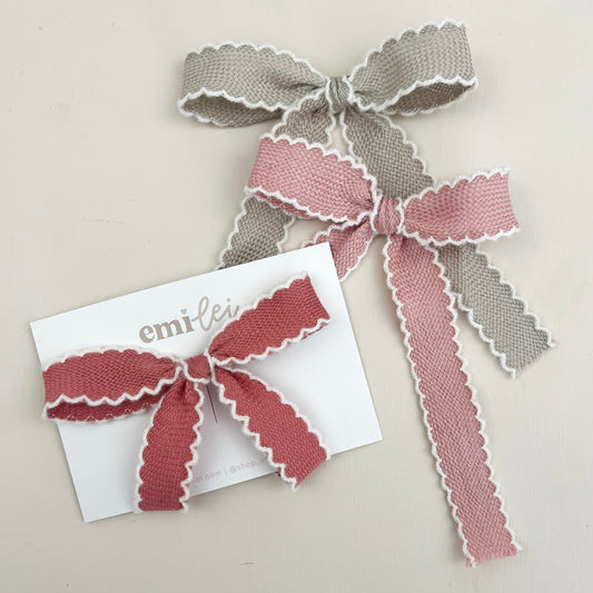 Bow Clips | Single Scalloped Long Bow