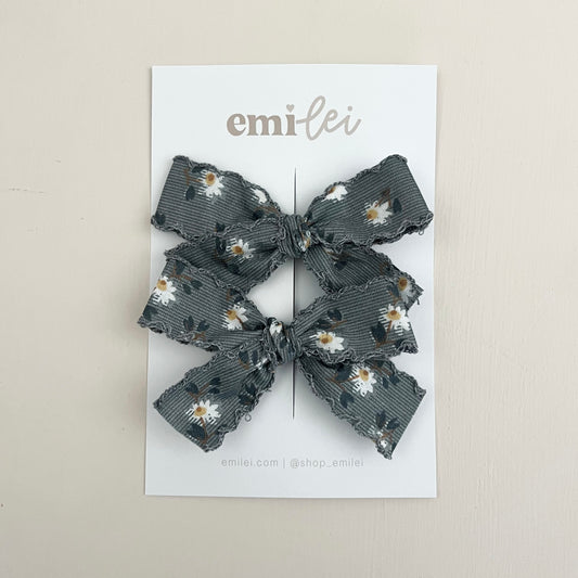Pigtail Bow Clips